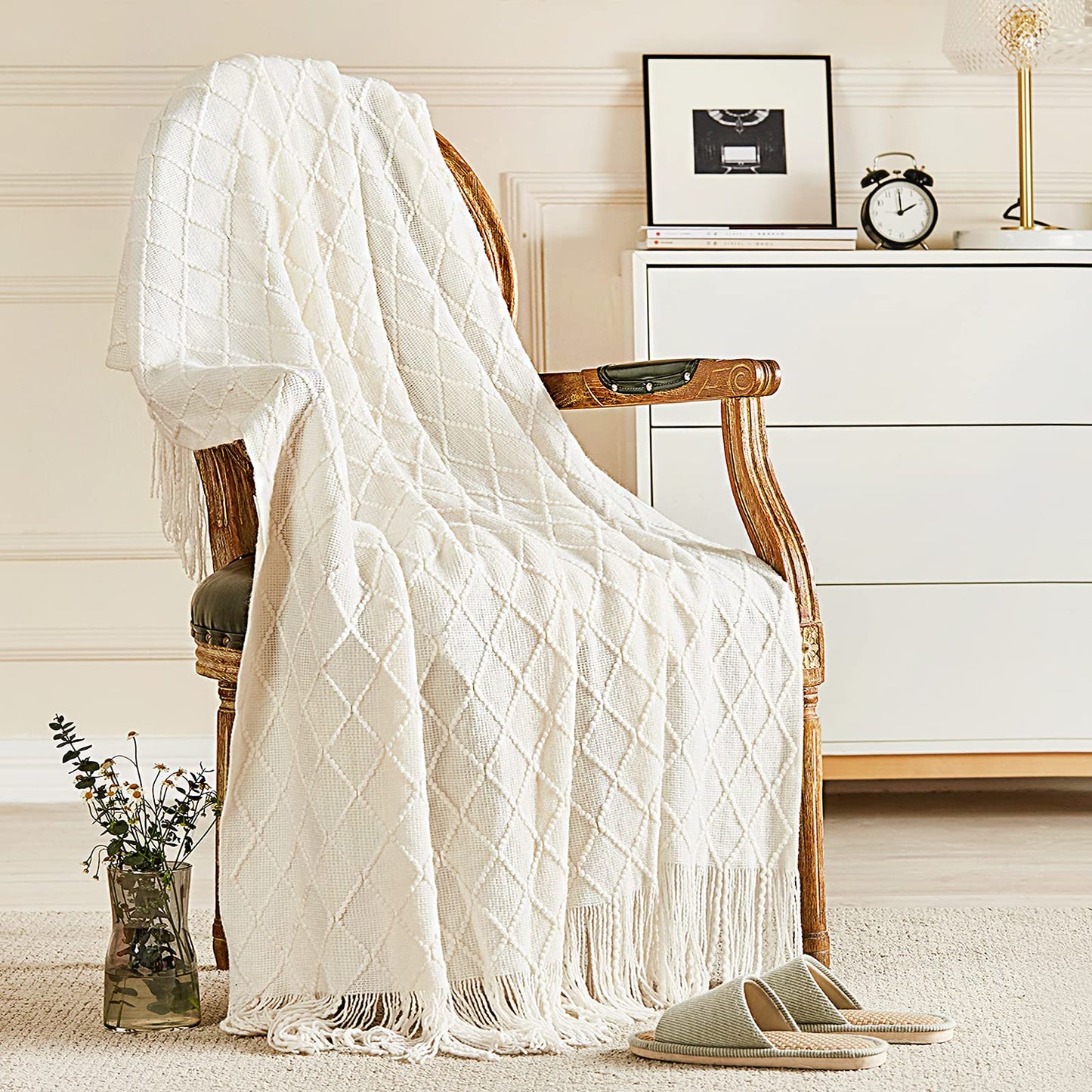 inhand Knit Klein Blue Throw Blanket for Couch, Soft Living Room Home Decor Knitted Blanket with Tassel, Outdoor Lightweight Breathable Summer Blanket, Farmhouse Warm Woven Decorative, 50"x60"