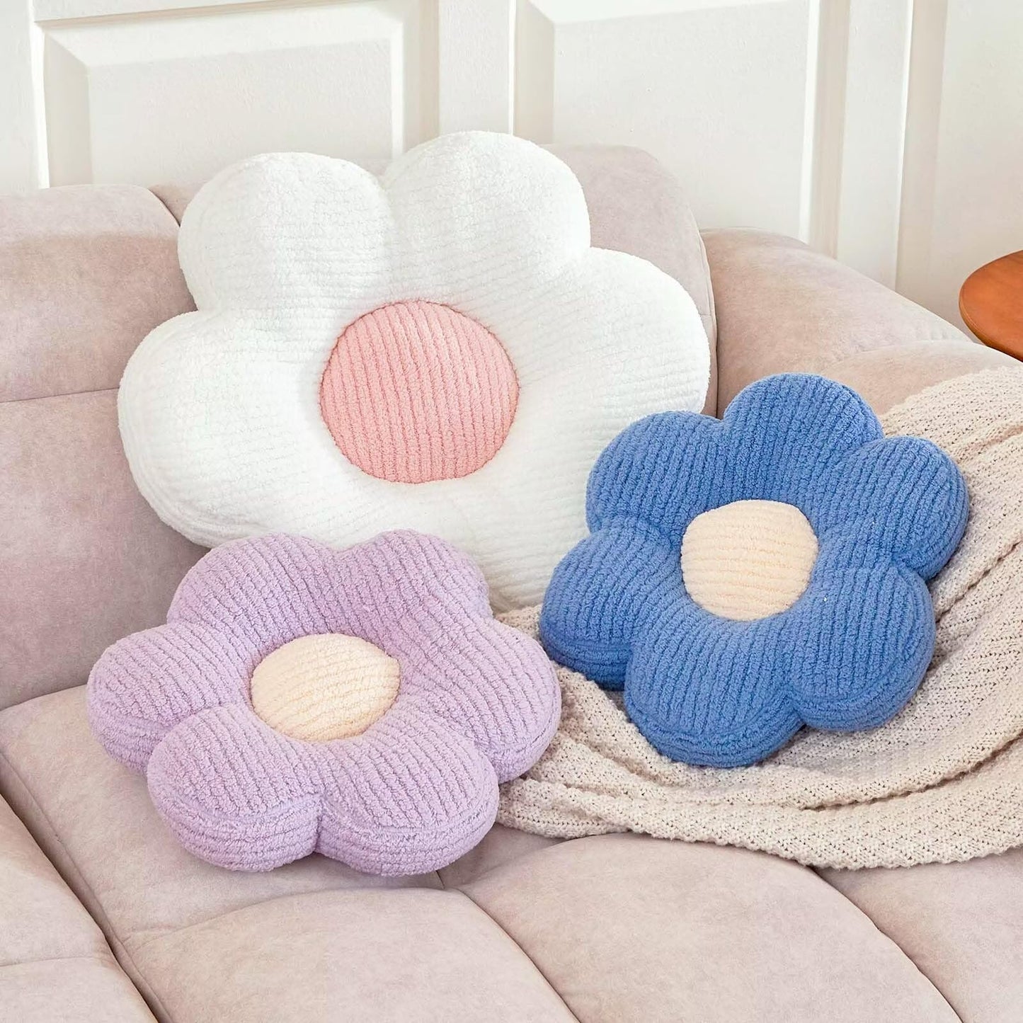 Flower Pillow, Flower Shaped Pillow Cute Flower Decorative Pillows for Bed, Soft Flower Pillow Daisy Pillow Home Decor Floor Seating Cushion (Sage Green, 19.6 Inches)